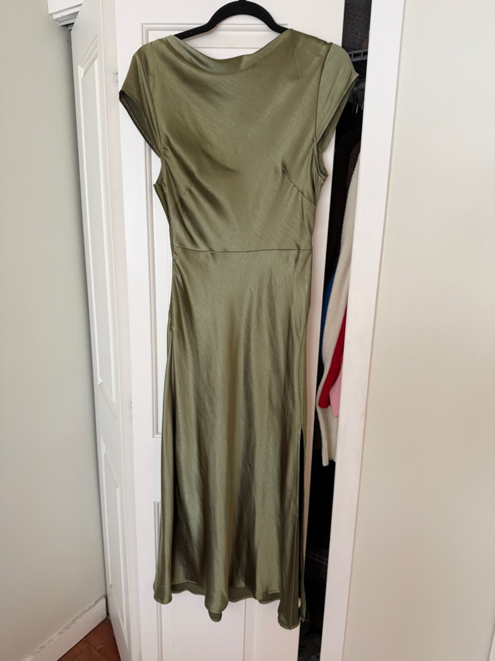 Olive Green Cap Sleeve Midi Dress